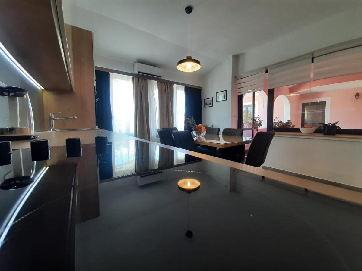 Apartment Gea Zara Esterno foto