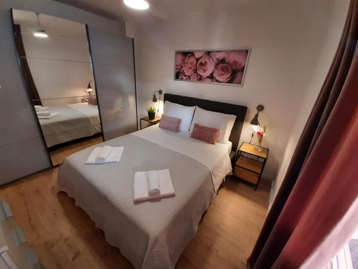 Apartment Gea Zara Esterno foto