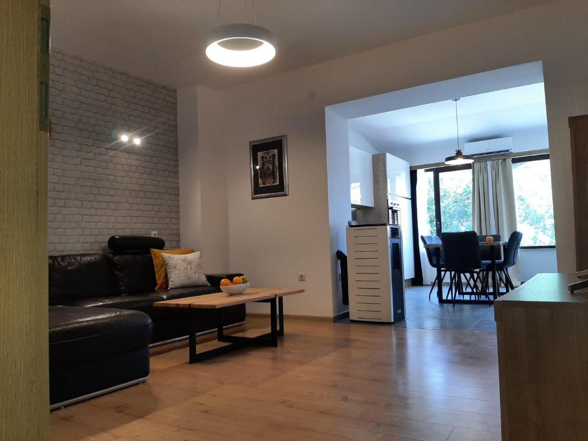 Apartment Gea Zara Esterno foto